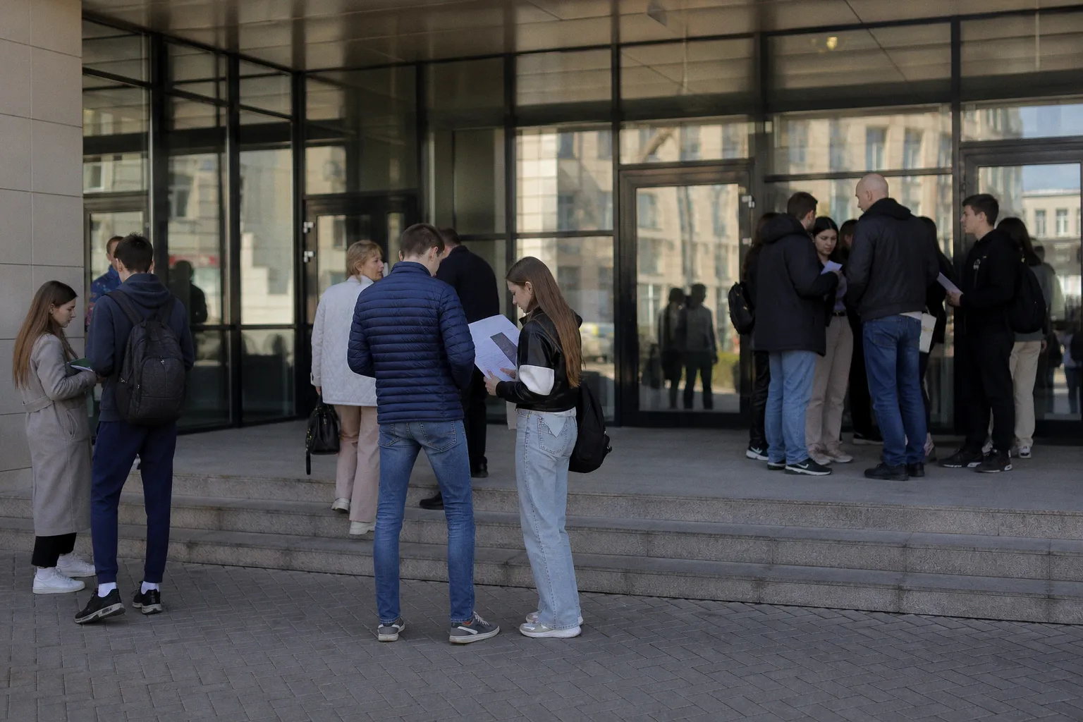 Кредит, семейный капитал, заем: где взять деньги на образование
