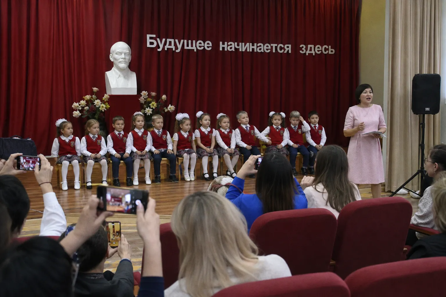 Нужна ли дошкольникам интенсивная подготовка к первому классу